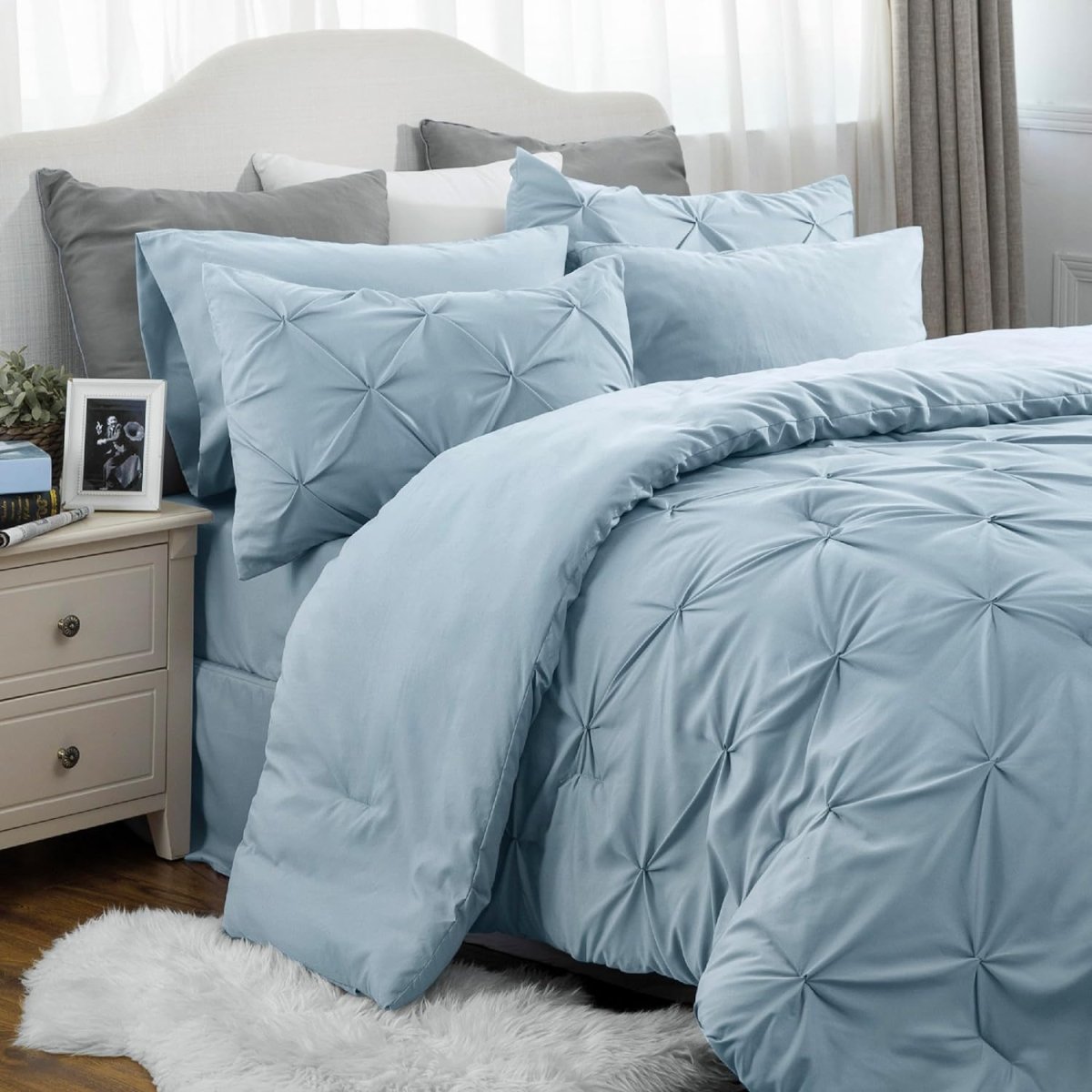 Luxury Duvet Cover Pinch Pleat Brief Bedding 7 - Pieces Set - Anna's Linens