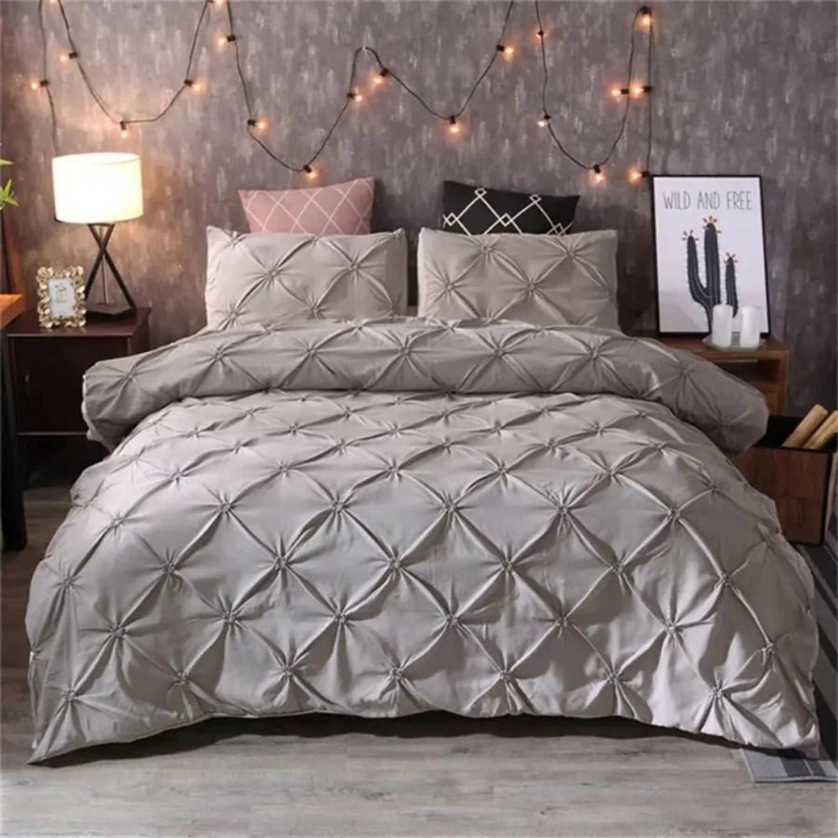 Luxury Pinch Pleat Brief 3 pcs Duvet Cover Set - Anna's Linens