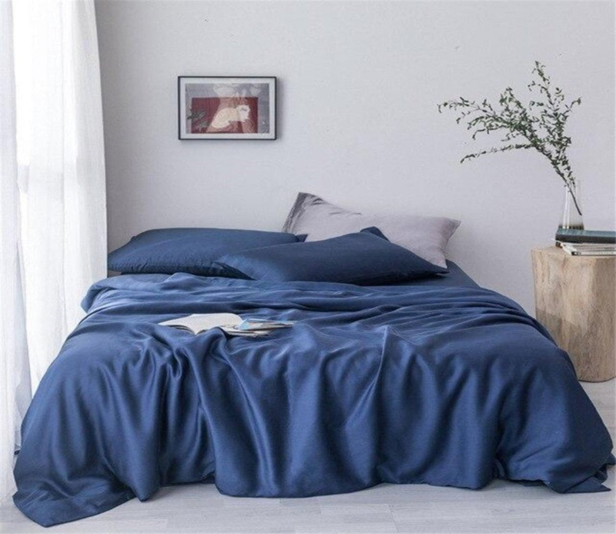 100% Mulberry Silk 25 Momme Beauty Duvet Cover 4 - Piece Set - Anna's Linens