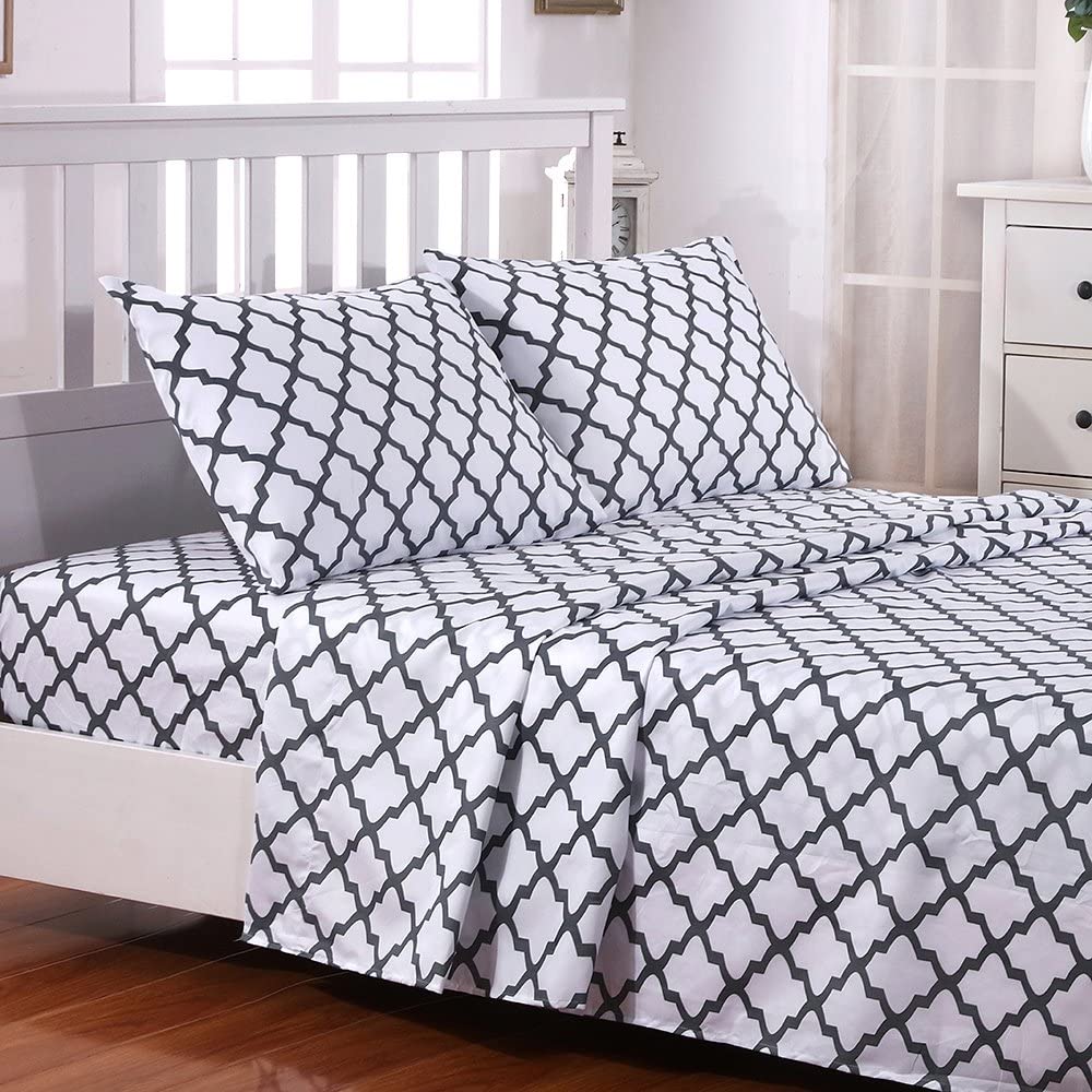 Paisley Black & White