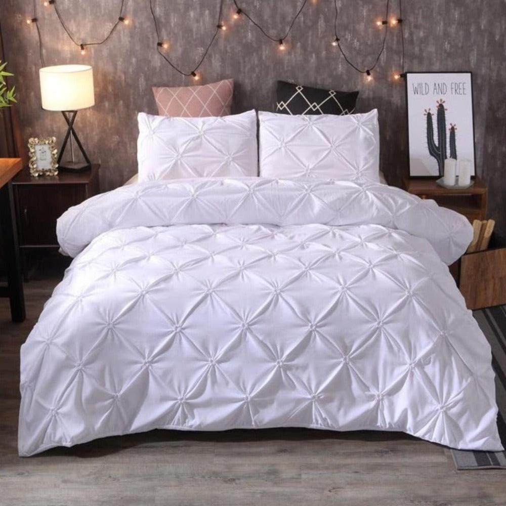 Luxury Pinch Pleat Brief 3 pcs Duvet Cover Set - Anna's Linens