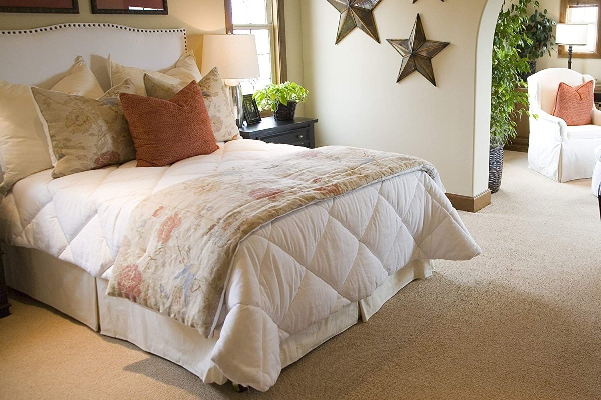 Premium Quality Heavy Quilted Duvet Insert Stand Alone Comforter Corner Tabs - Anna's Linens