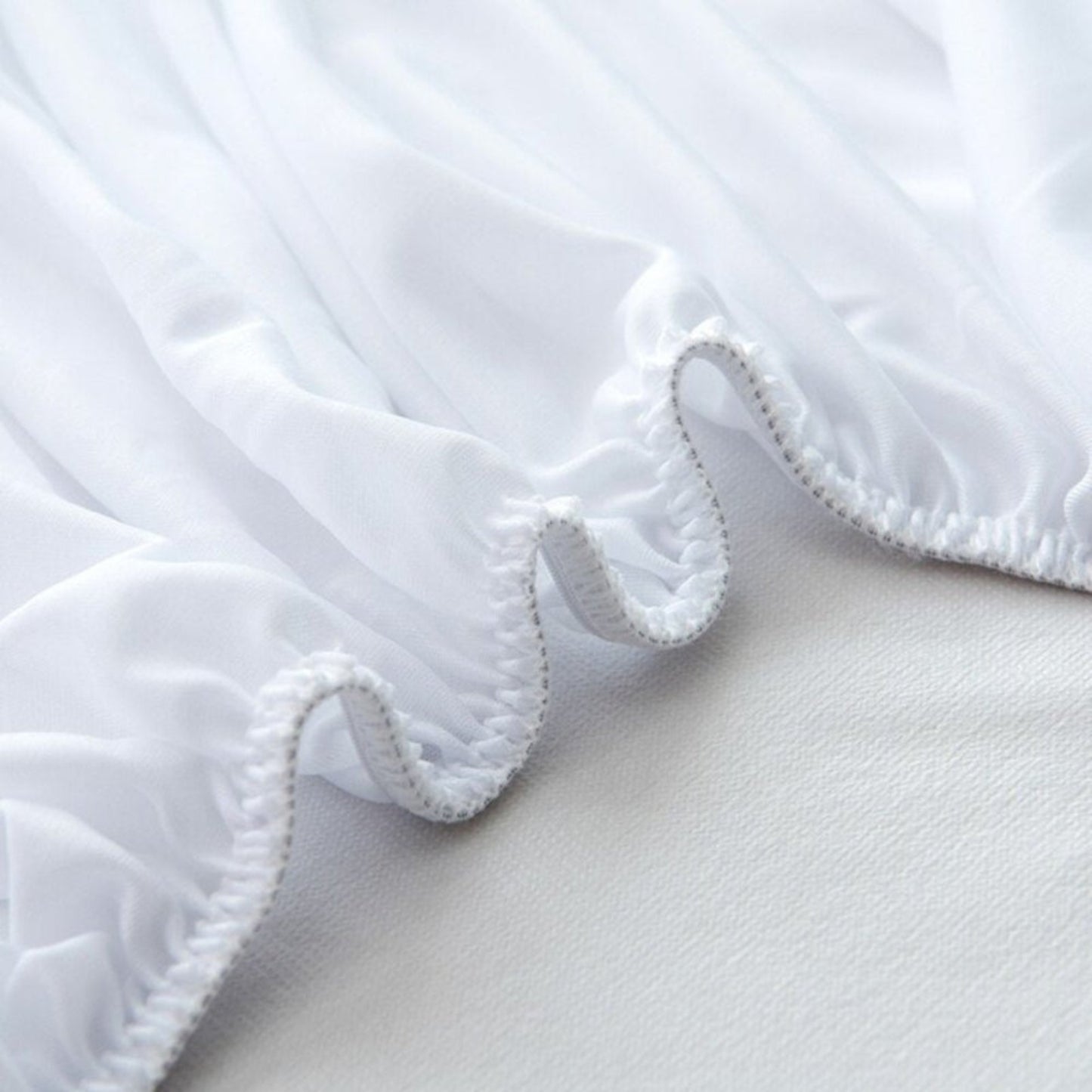 Zippered Waterproof Mattress Protector - Anna's Linens
