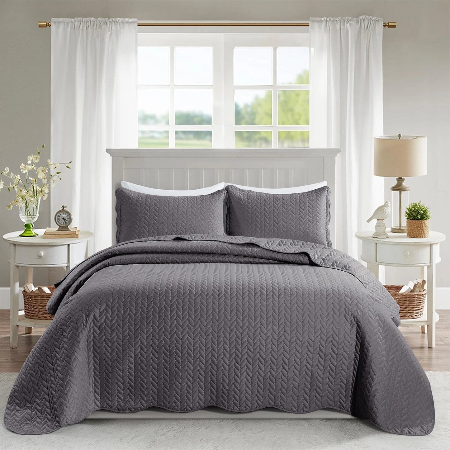 Luxury Quilted Coverlet Bedspread | Anna's Linens