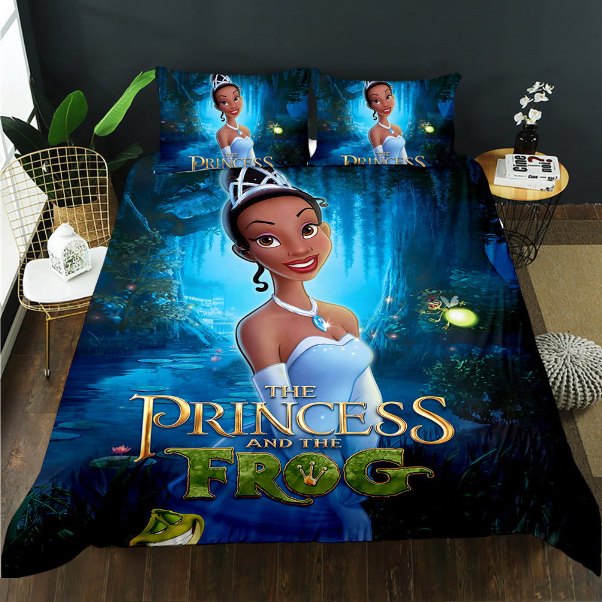 Bedding set with 'The Princess and the Frog' design featuring Tiana and a frog.