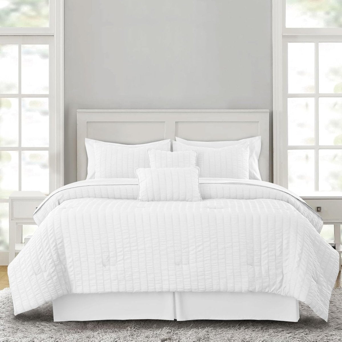 All Seasons Lightweight Bed in a Bag 10 pcs Comforter Bedding Set - Anna's Linens