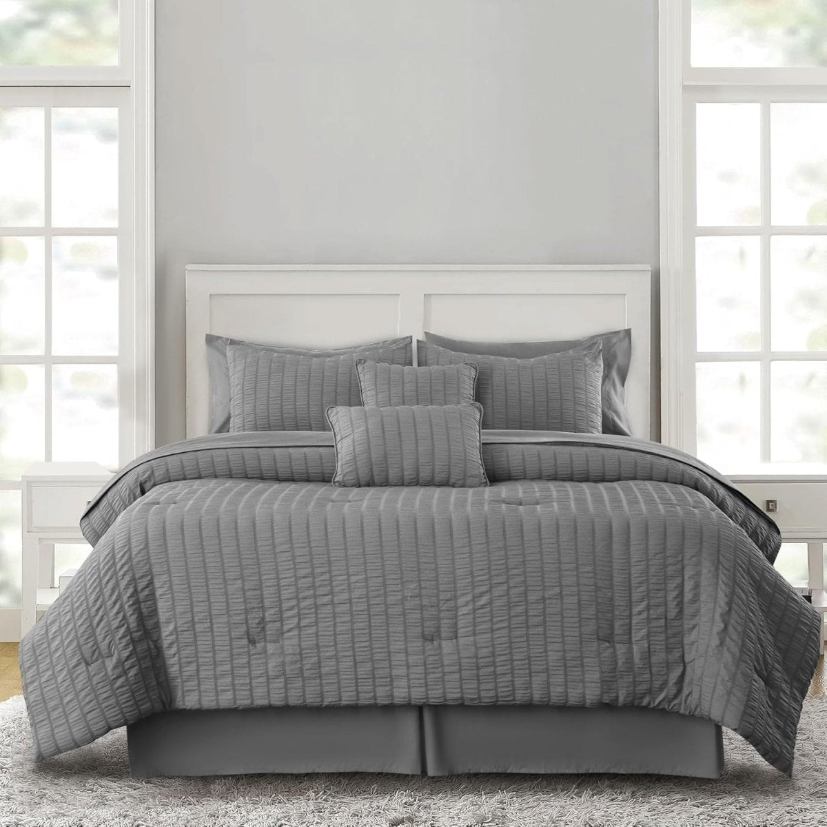 All Seasons Lightweight Bed in a Bag 10 pcs Comforter Bedding Set - Anna's Linens