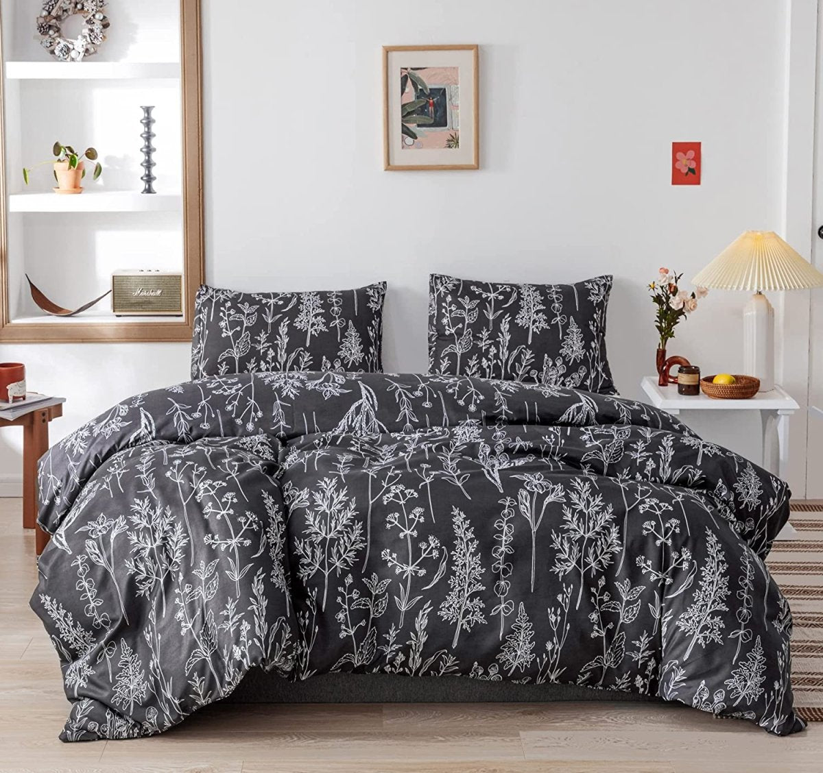 Enchanting Blooms: Luxuriously Soft 3 - Piece Floral Comforter Bedding Set - Anna's Linens