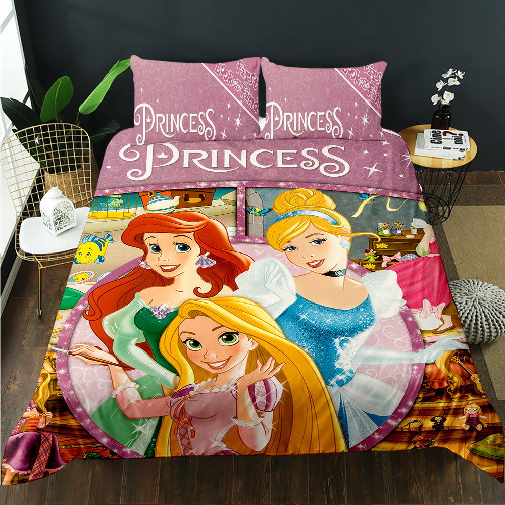 Bedding set with Disney princesses design on a bed