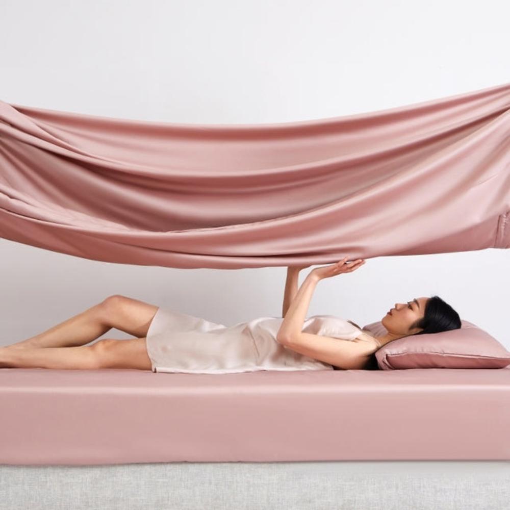 100% Mulberry Silk Fitted Sheet Pillowcases Set - Anna's Linens