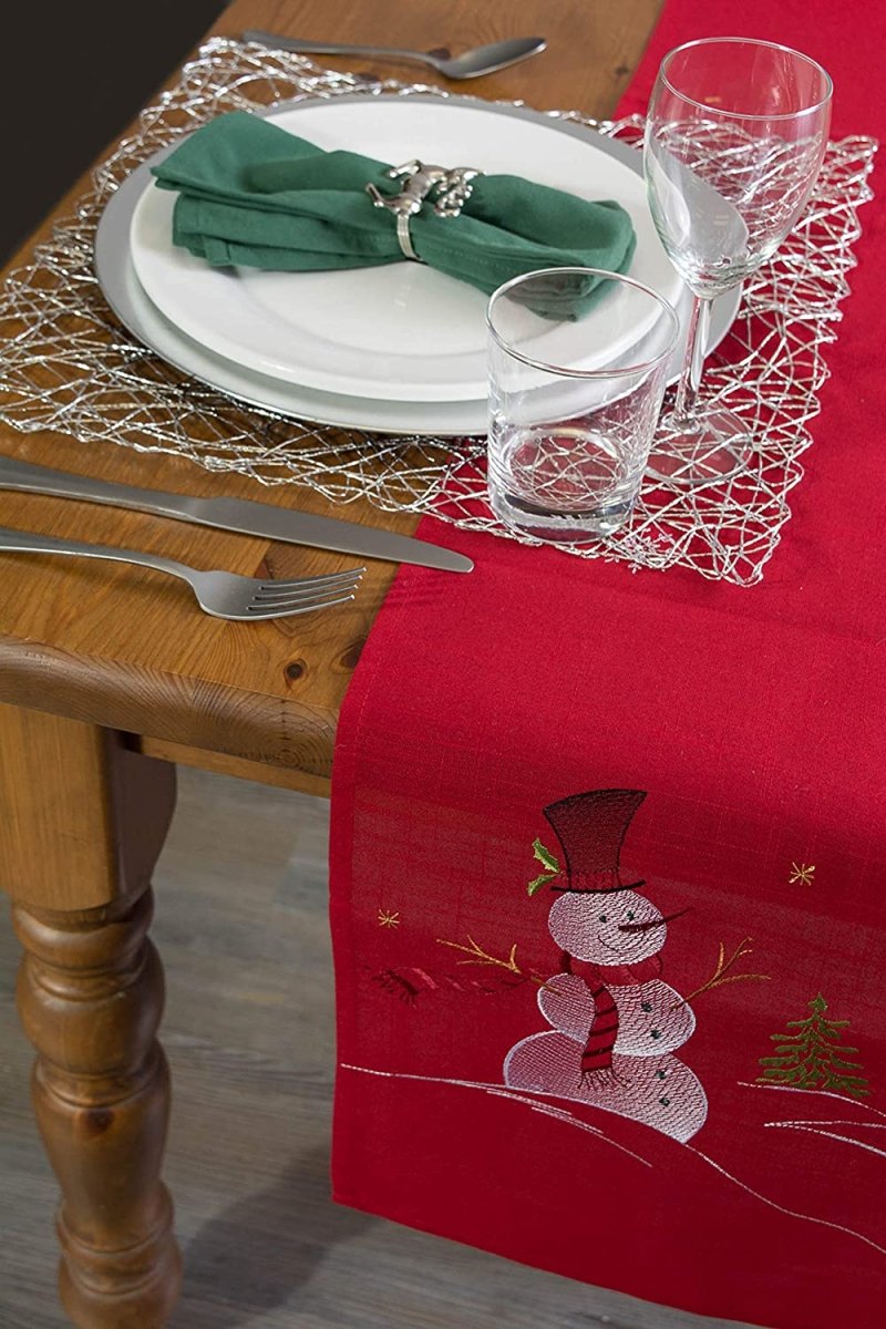 Christmas Holiday Embroidered Placemats 13x19" Set of 4 - Anna's Linens