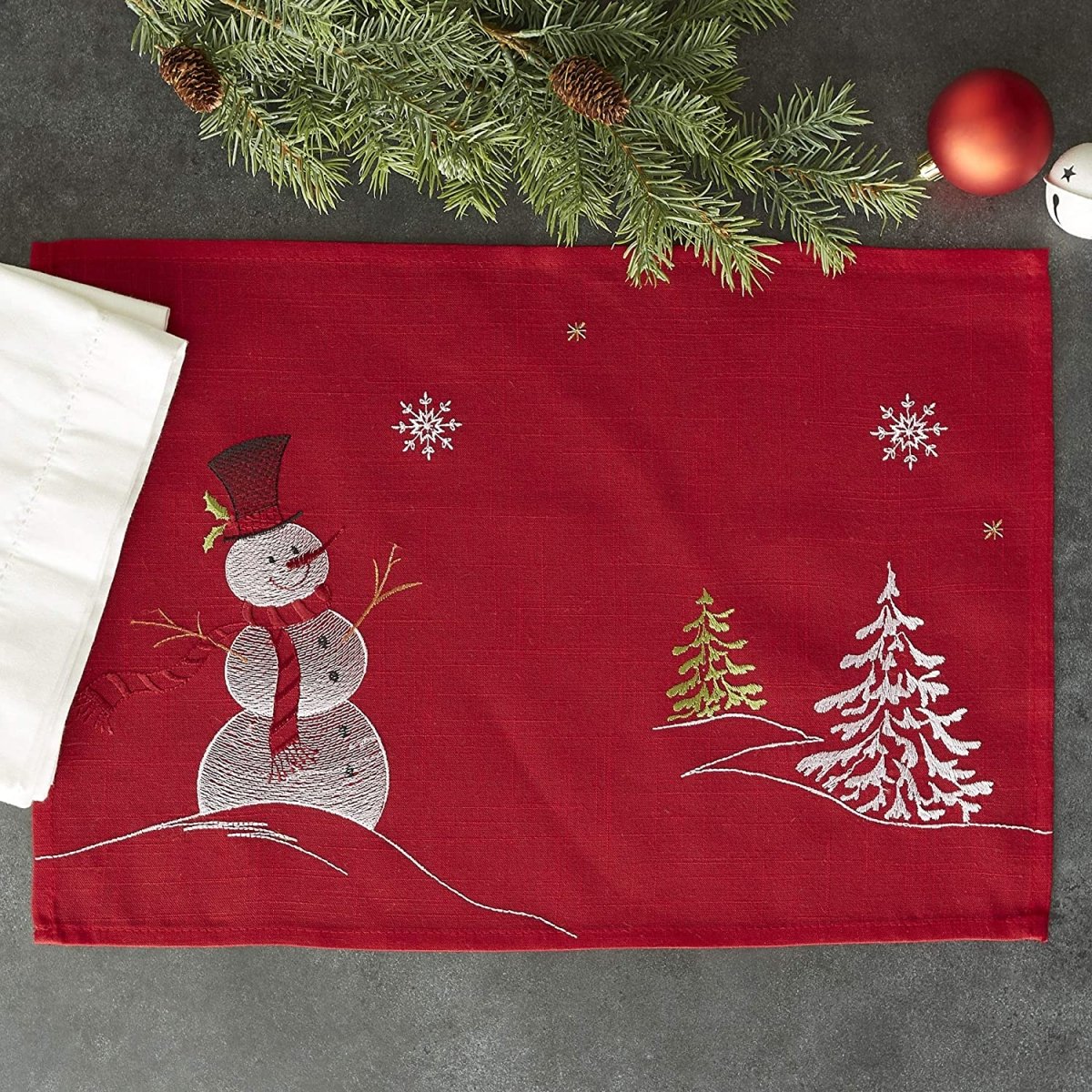 Christmas Holiday Embroidered Placemats 13x19" Set of 4 - Anna's Linens