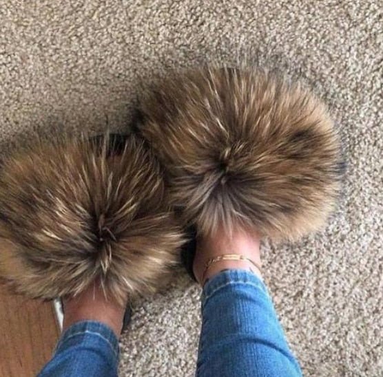 Luxury Faux Fur Slippers - Anna's Linens